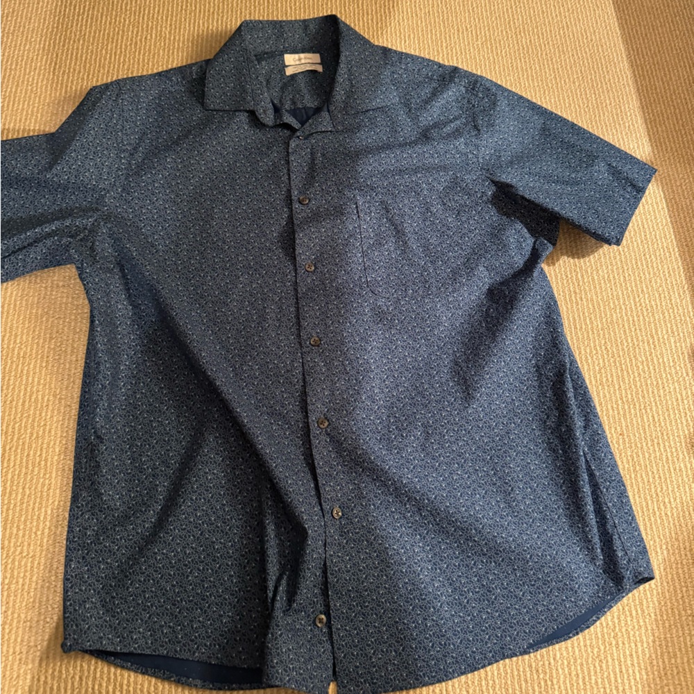 Men’s Calvin Klein shirt size L